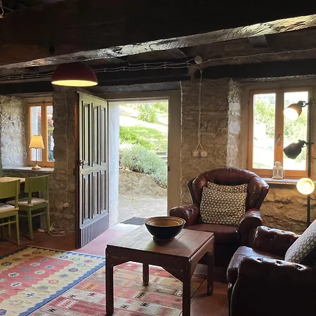 Il Rifugio - With Pool Ferienhaus