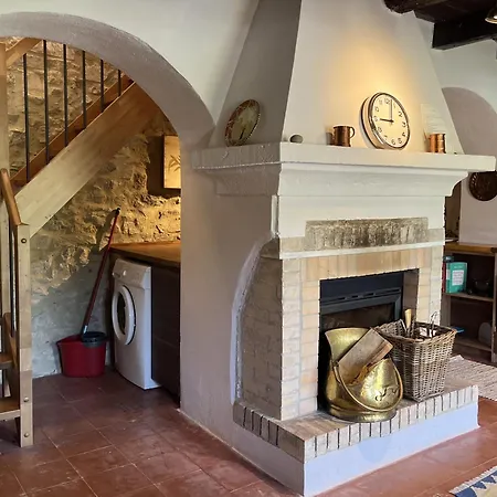 Il Rifugio - With Pool Toano