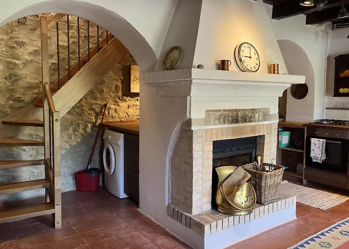 Il Rifugio - With Pool Toano